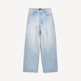 Baggy pants in light blue