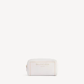 Fragrance cosmetic pouch in ivory white dix