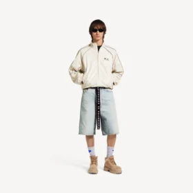 Men’s belted shorts in light blue