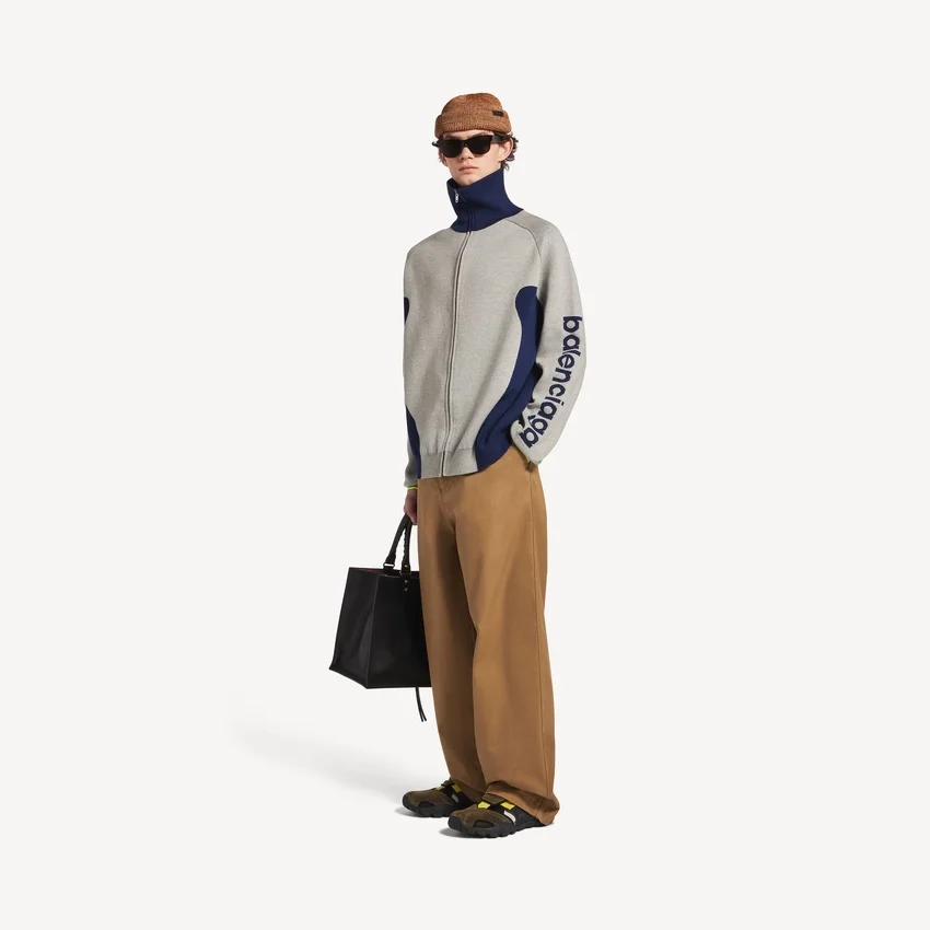 Men’s bodies knitted zip-up cardigan in grey/navy Men’s bodies knitted zip-up cardigan in grey/navy