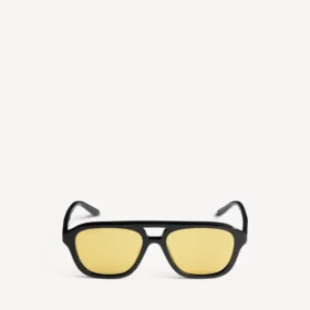 Men’s daily pilot sunglasses in black/yellow