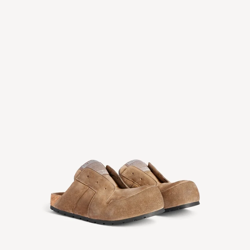 Men’s dumbo mule in beige Men’s dumbo mule in beige