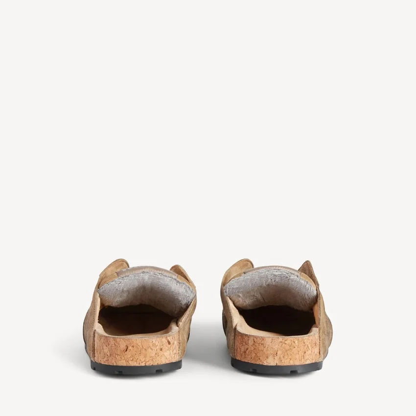 Men’s dumbo mule in beige Men’s dumbo mule in beige