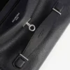 Men’s le 7 cube messenger bag small in black