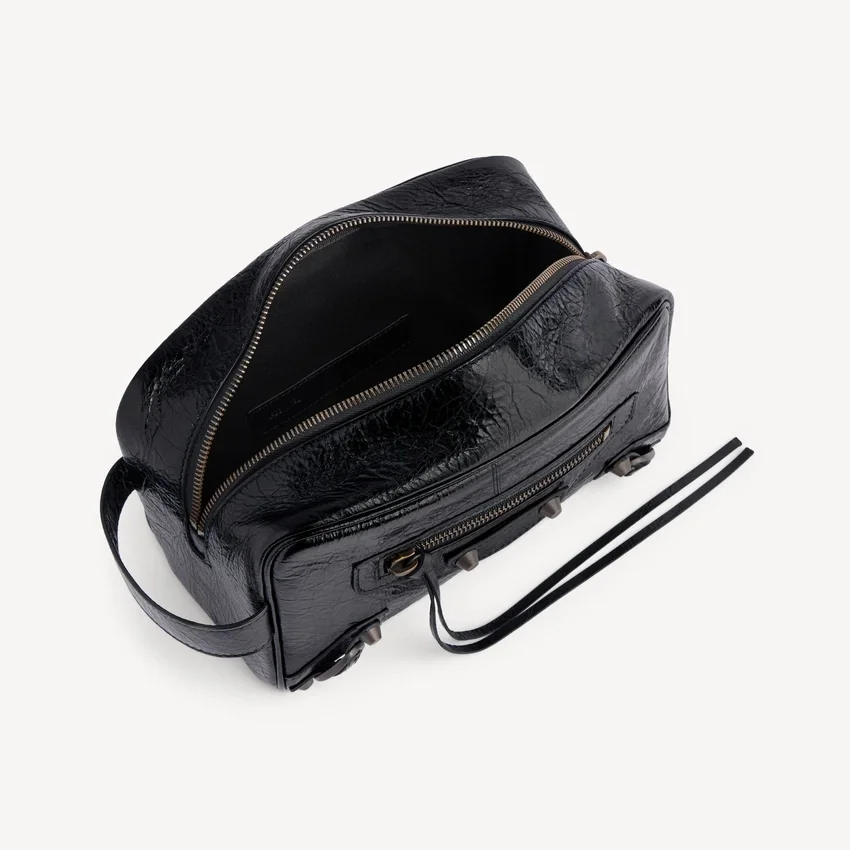 Men’s le city toiletry pouch in black Men’s le city toiletry pouch in black