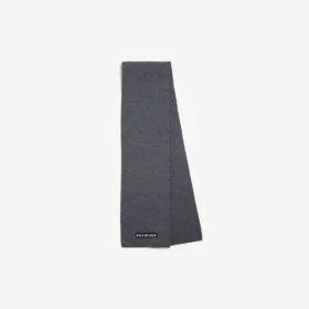Men’s patch scarf in grey