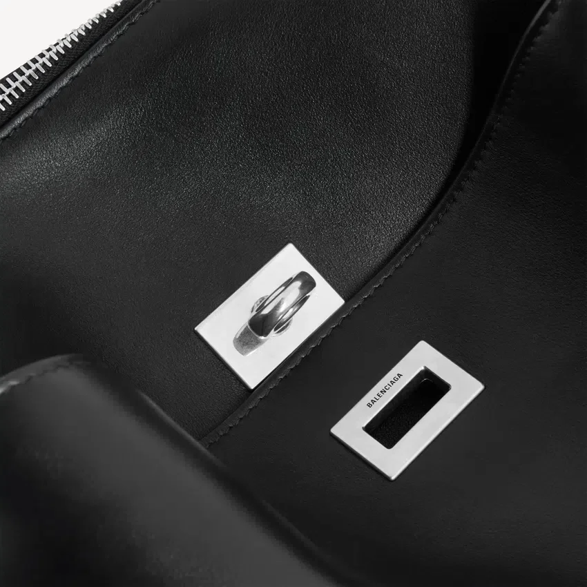 Men’s rodeo camera bag in black Men’s rodeo camera bag in black