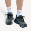 Men’s runner gradient mesh sneaker in black/blue/grey Men’s runner gradient mesh sneaker in black/blue/grey
