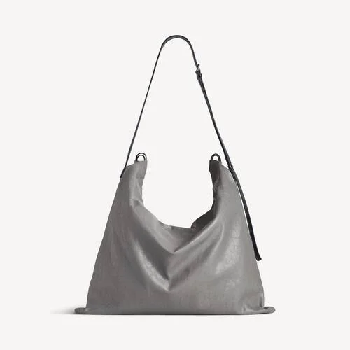 Men’s shopper dust bag crossbody pouch large in grey Men’s shopper dust bag crossbody pouch large in grey