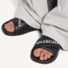 Men’s sporty pool slide sandal in black/white