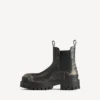Men’s strike chelsea boot in black/beige