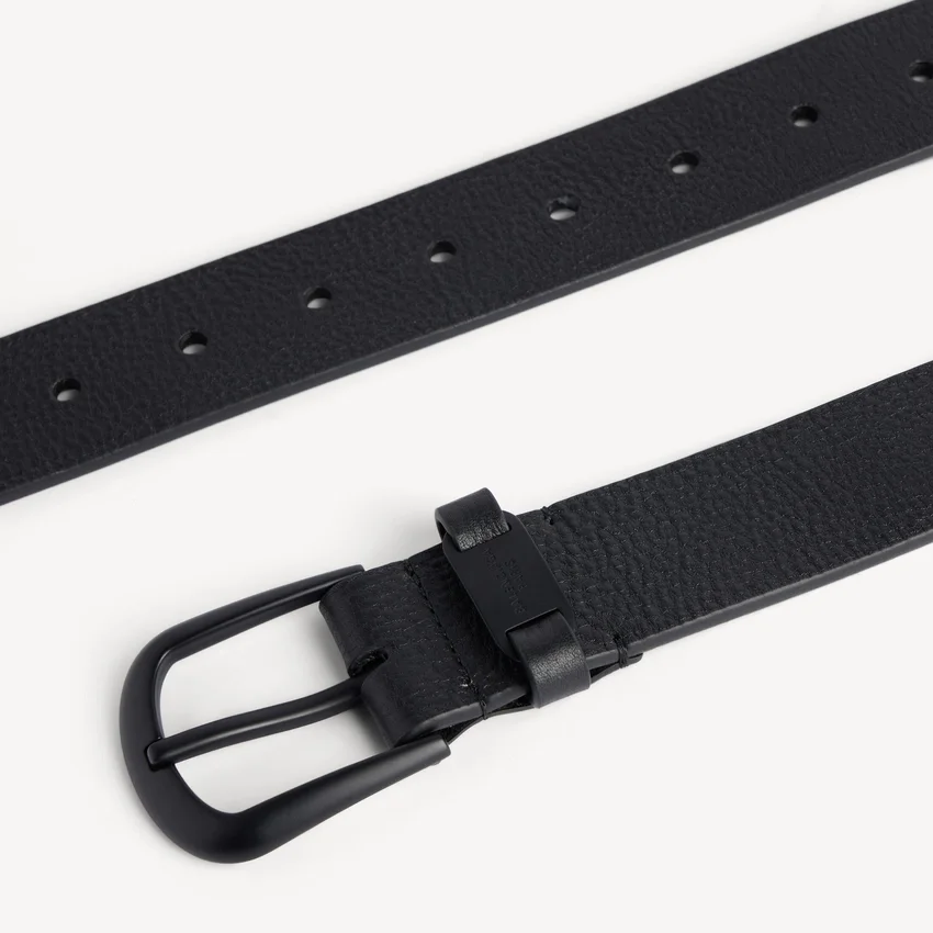 Men’s suit belt in black Men’s suit belt in black