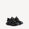 Men’s track sneaker in black