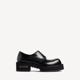 Men’s venom derby in black