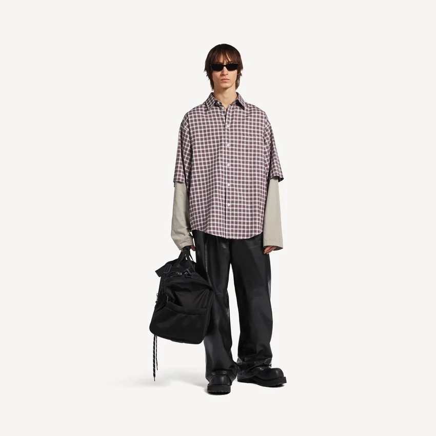Men’s wrong sleeve shirt in red/navy Men’s wrong sleeve shirt in red/navy