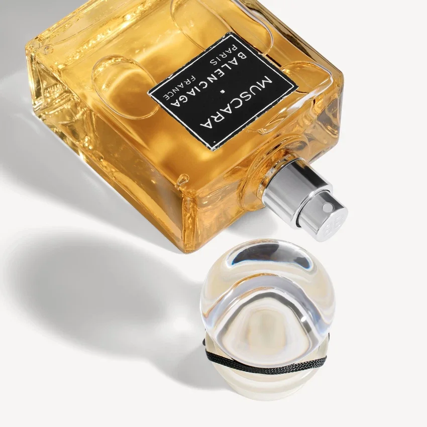 Muscara parfum Muscara parfum