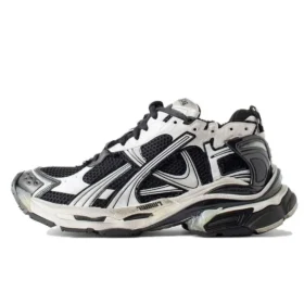 Runner “Black White” 772774W3RMU9010