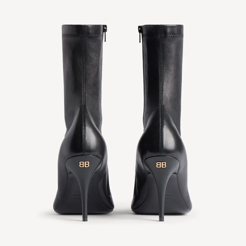 Women’s avenue bootie in black Women’s avenue bootie in black