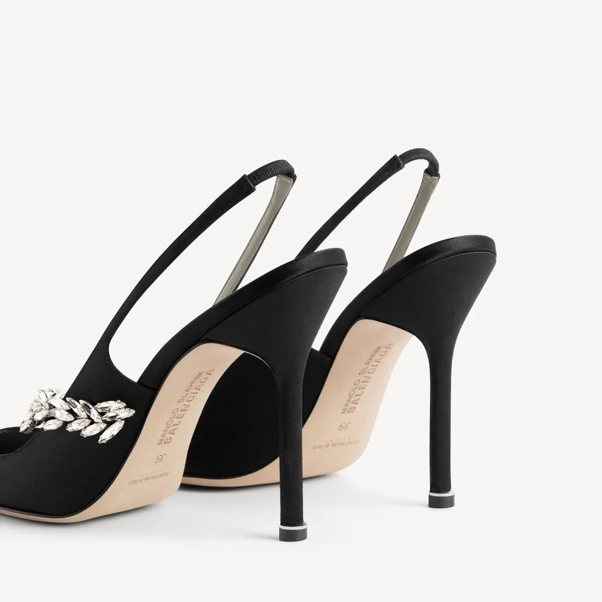 Women’s balenciaga | manolo blahnik slingback in black Women’s balenciaga | manolo blahnik slingback in black