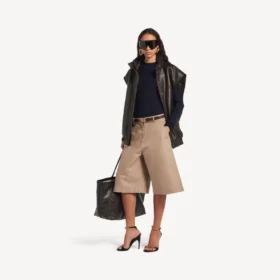 Women’s bermuda shorts in dune