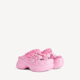 Women’s crocs™ mule jibbitz™ in light pink