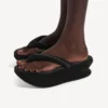 Women’s gaeta thong in black Women’s gaeta thong in black