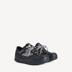 Women’s hamptons platform sneaker in black