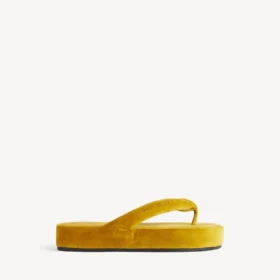 Women’s jet lag thong in mustard Women’s jet lag thong in mustard