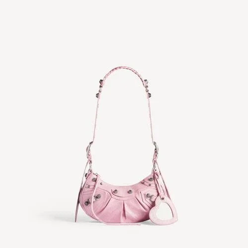 Women’s le cagole shoulder bag xs in light pink Women’s le cagole shoulder bag xs in light pink