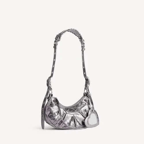 Women’s le cagole shoulder bag xs in silver Women’s le cagole shoulder bag xs in silver