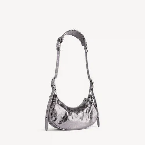 Women’s le cagole shoulder bag xs in silver Women’s le cagole shoulder bag xs in silver