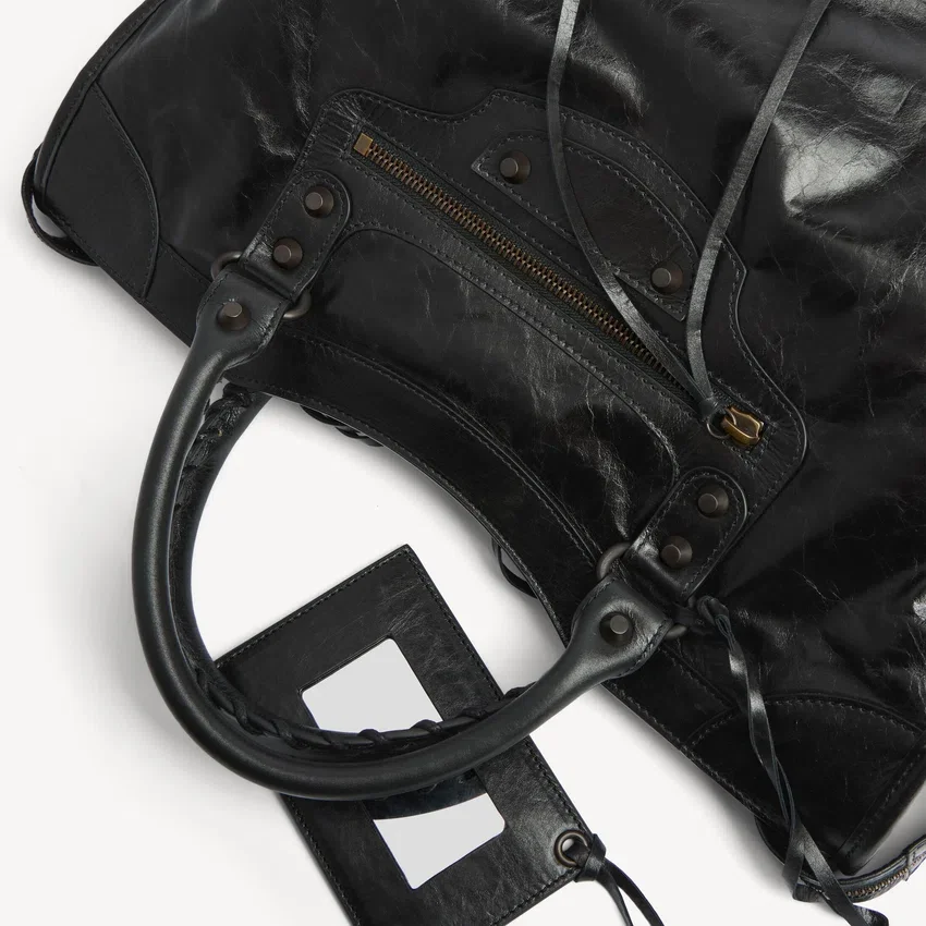 Women’s le city bag medium in black Women’s le city bag medium in black