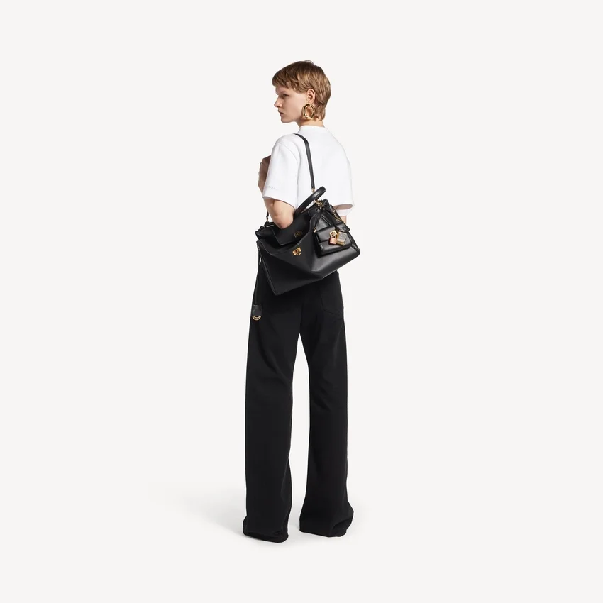 Women’s rodeo handbag medium in black Women’s rodeo handbag medium in black