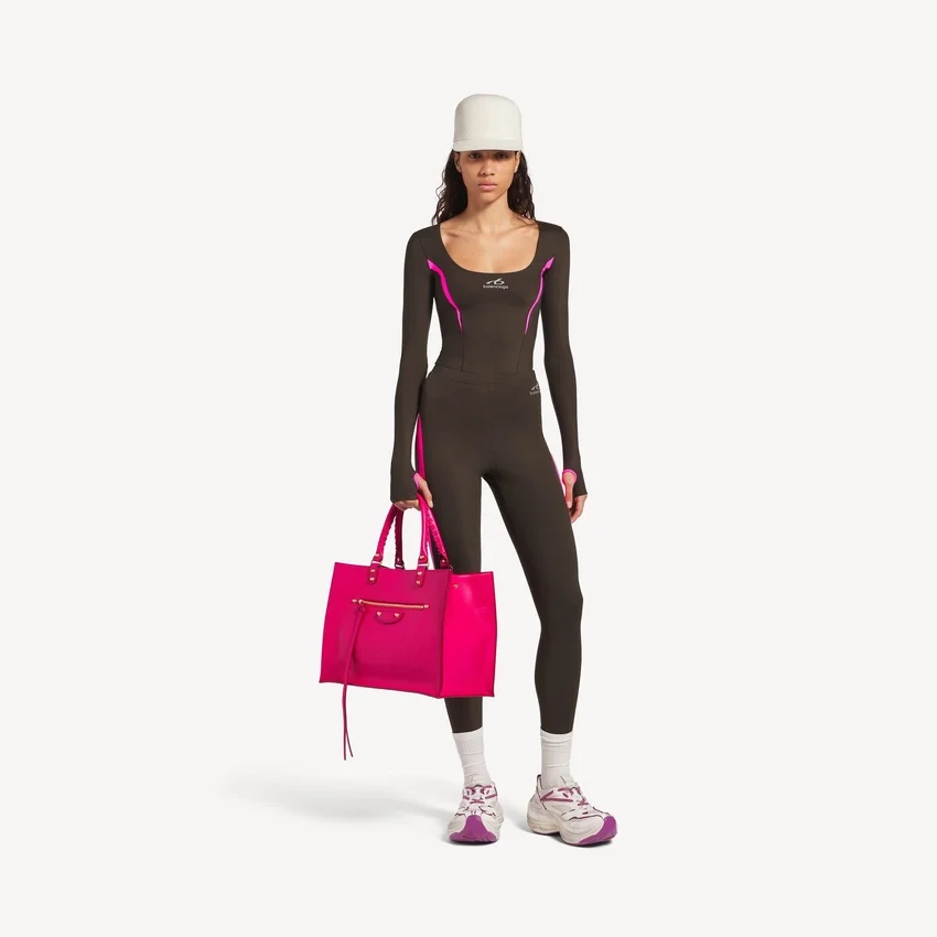 Women’s techwear fitted long sleeve top in khaki brown/neon pink Women’s techwear fitted long sleeve top in khaki brown/neon pink