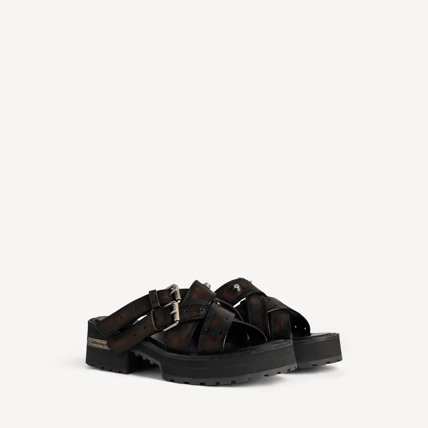 Women’s venom open mule in brown Women’s venom open mule in brown