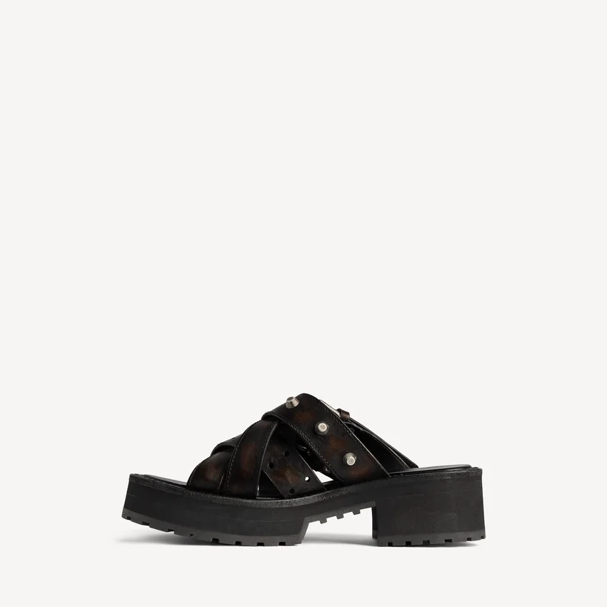 Women’s venom open mule in brown Women’s venom open mule in brown